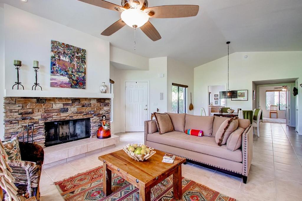 Country Club Home 2 Bedroom 2 Ba And Den About 1 Mi To Golf Borrego Springs Εξωτερικό φωτογραφία